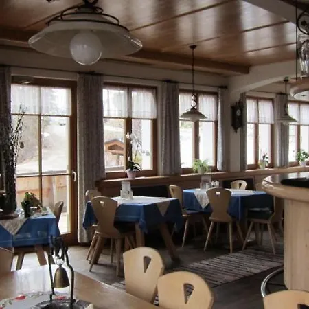 Guest house Wirtshaus Zum Wiesejaggl 3*