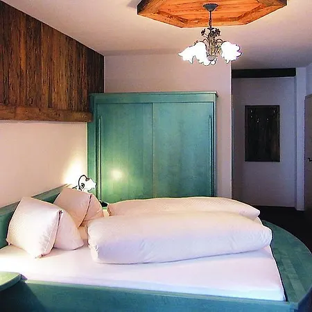 Pensjonat Wirtshaus Zum Wiesejaggl 3*