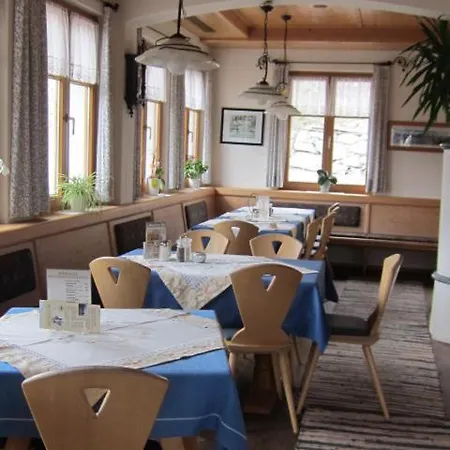 Wirtshaus Zum Wiesejaggl Maison d'hôtes Kaunerberg