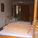 게스트하우스 Wirtshaus Zum Wiesejaggl Kaunerberg